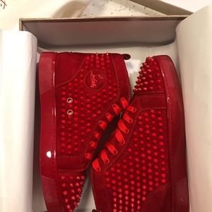 Men size 38 $500 brand new Comes as shown in pics